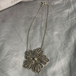 Flower necklace